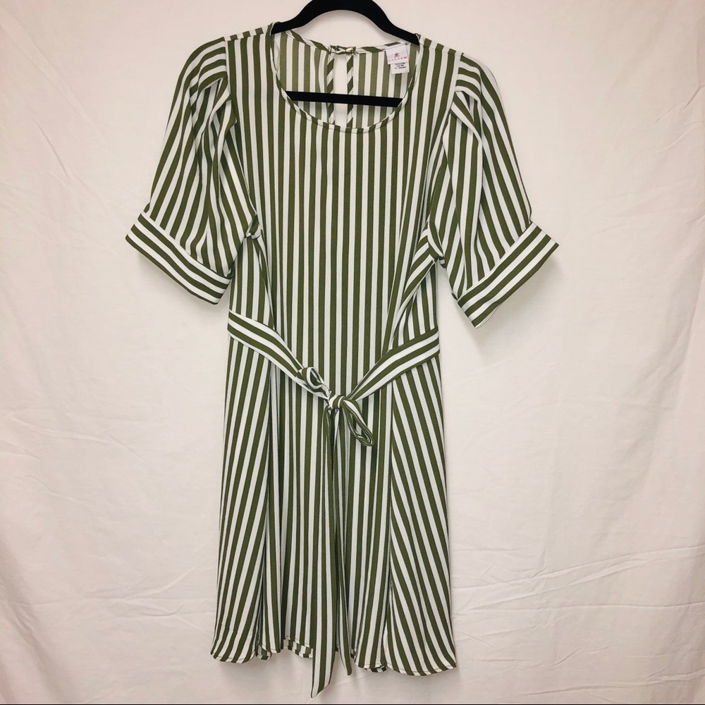 Forever 21 Dress (NWOT)